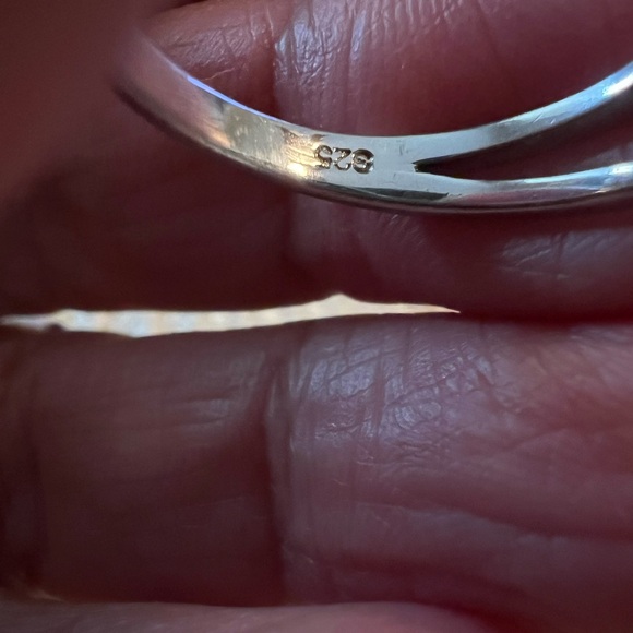 Designer Esse .925 Sterling Silver CC Crystal Ring - Picture 7 of 8